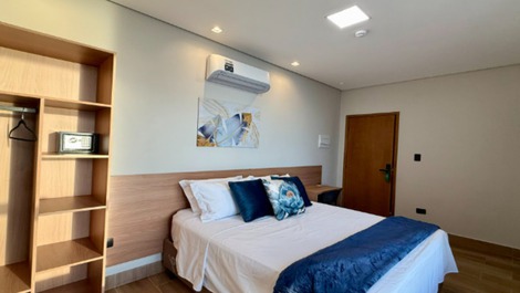 Suite with sea view, bathtub and breakfast