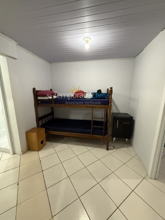 Casa para aluguel de temporada em São Francisco do Sul (Enseada)