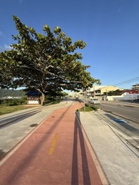Lindo apto frente mar, 1 suite mais 1 quarto, churrasqueira