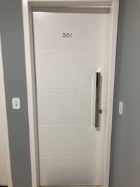 Lindo apto frente mar, 1 suite mais 1 quarto, churrasqueira