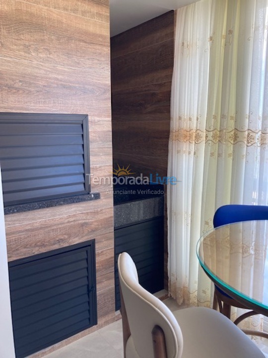 Apartamento para aluguel de temporada em São Francisco do Sul (Enseada)
