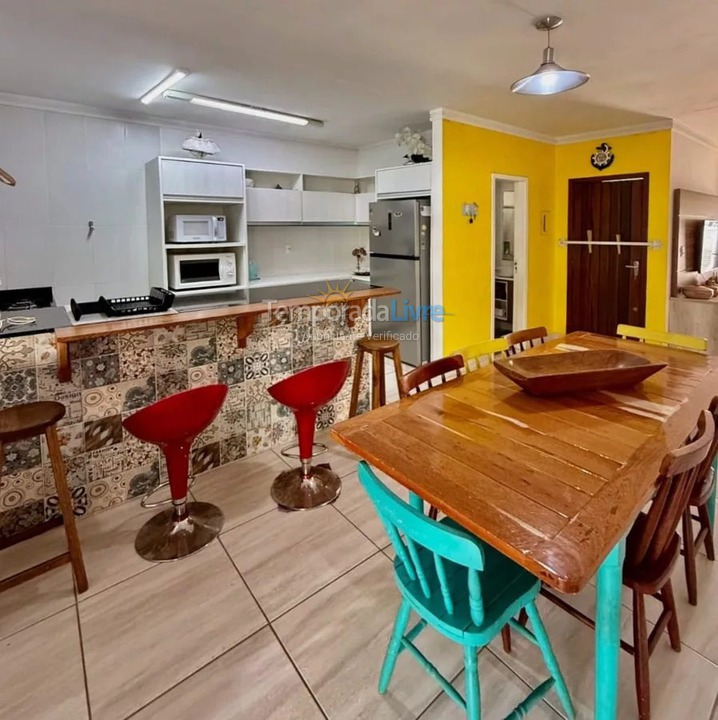 Casa para alquiler de vacaciones em Bombinhas (Canto Grande)