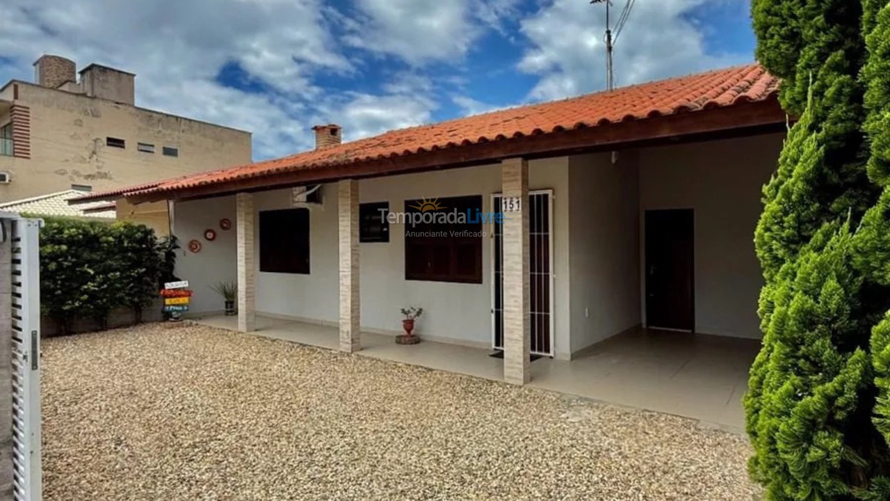 Casa para alquiler de vacaciones em Bombinhas (Canto Grande)