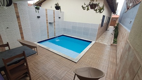 Casa con piscina y playa justo al lado (Suarão)