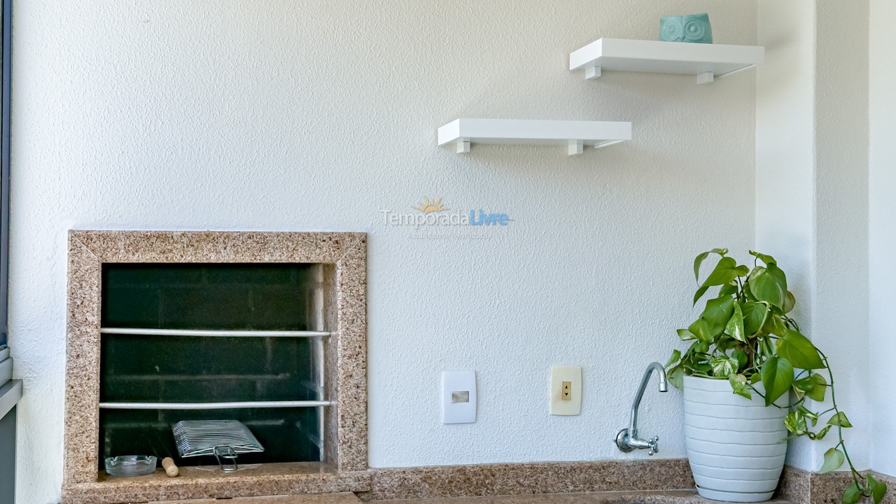 Apartamento para aluguel de temporada em Florianopolis (Canasvieiras)