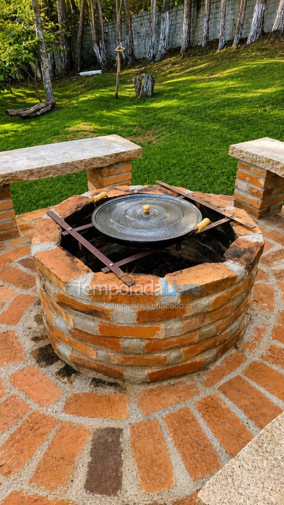 Granja para alquiler de vacaciones em Atibaia (Chácaras Fernão Dias)