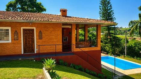 🏡🌿 Casa de campo en Atibaia, piscina, zona de barbacoa completa, a 1 hora de São Paulo 🌿🏡
