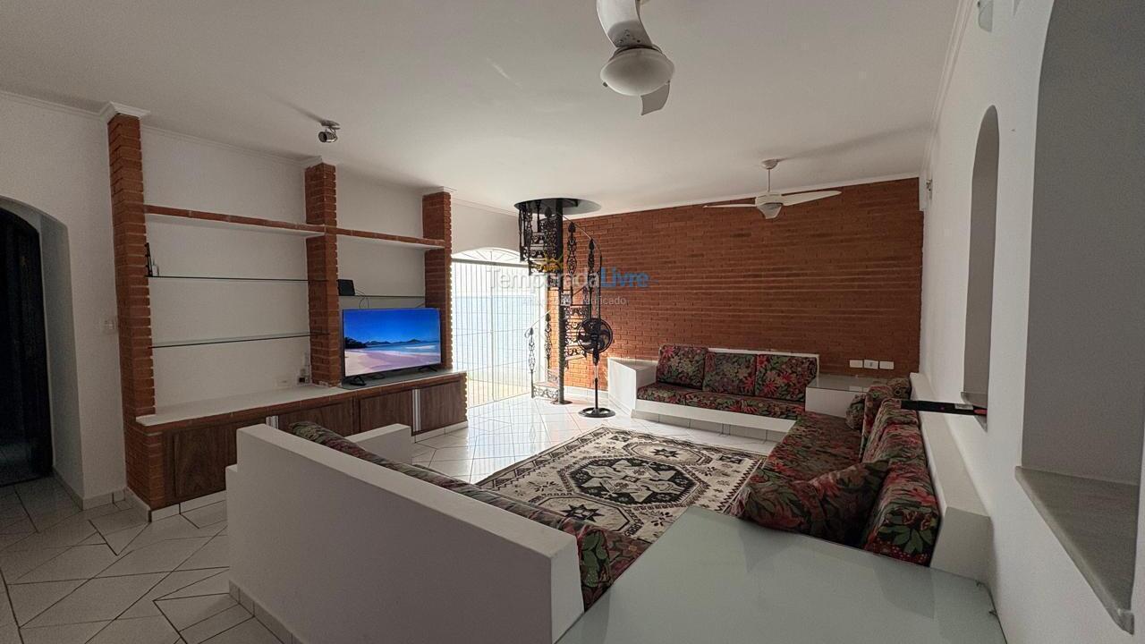 Casa para alquiler de vacaciones em Peruíbe (3 Marias)