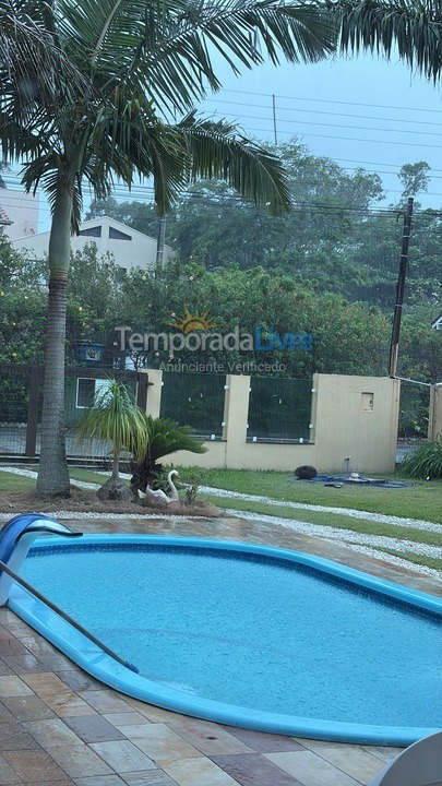 House for vacation rental in Bombinhas (Praia de Canto Grande Mar Sem Ondas)
