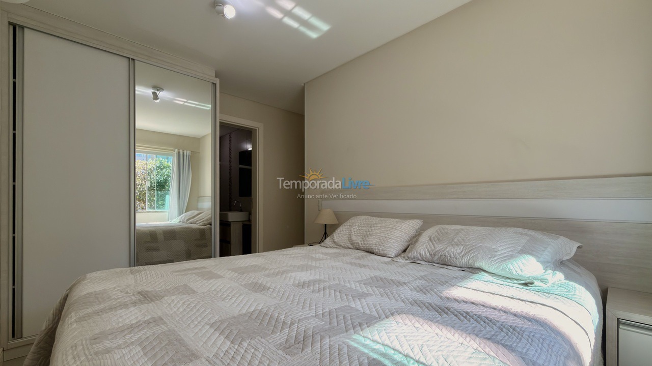 Apartment for vacation rental in Bombinhas (Canto Grande)
