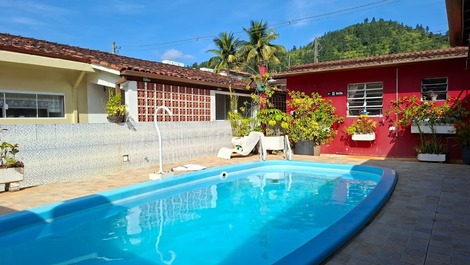 ESPAÇO P/ GRUPOS ATÉ 20 PESSOAS | PISCINA | TONINHAS