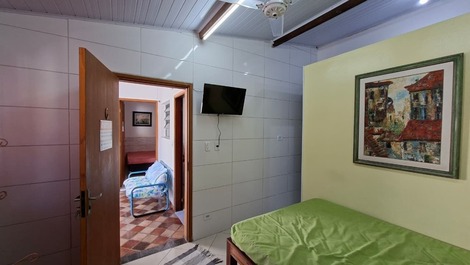 ESPAÇO P/ GRUPOS ATÉ 20 PESSOAS | PISCINA | TONINHAS