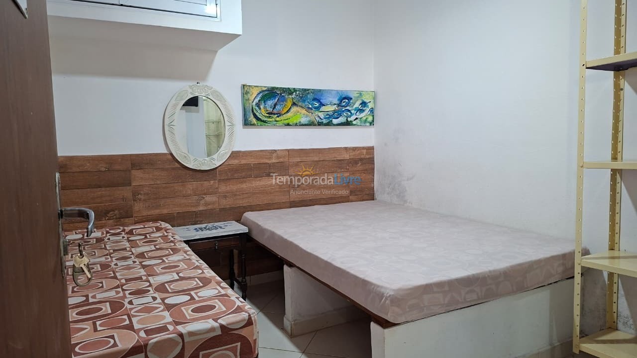 Casa para aluguel de temporada em Ubatuba (Praia das Toninhas)