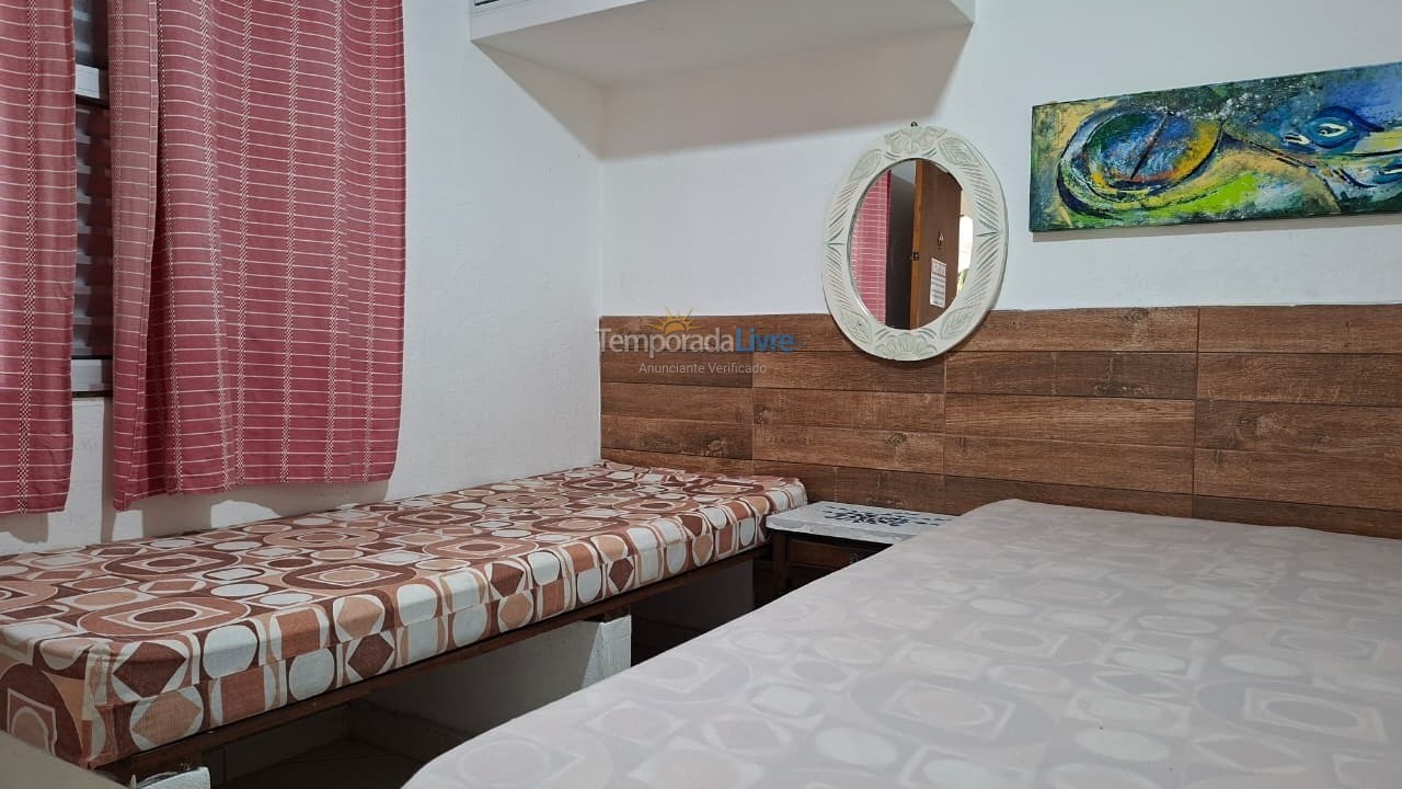 Casa para aluguel de temporada em Ubatuba (Praia das Toninhas)