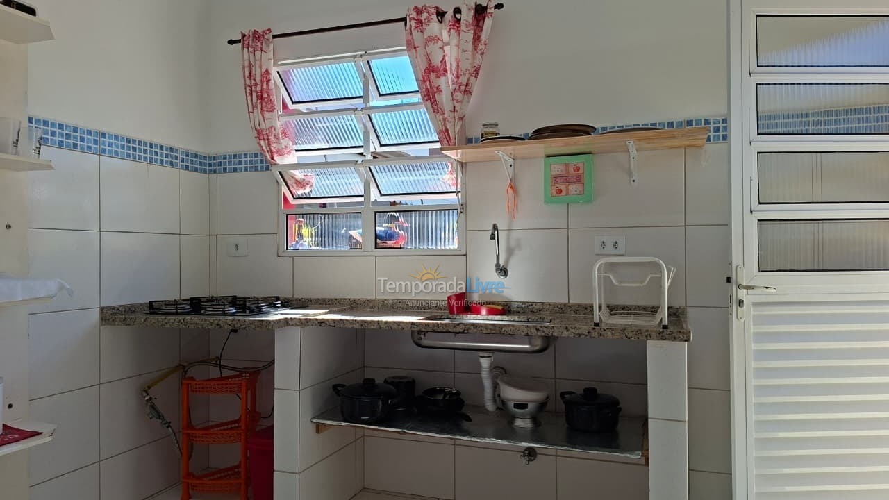 Casa para aluguel de temporada em Ubatuba (Praia das Toninhas)
