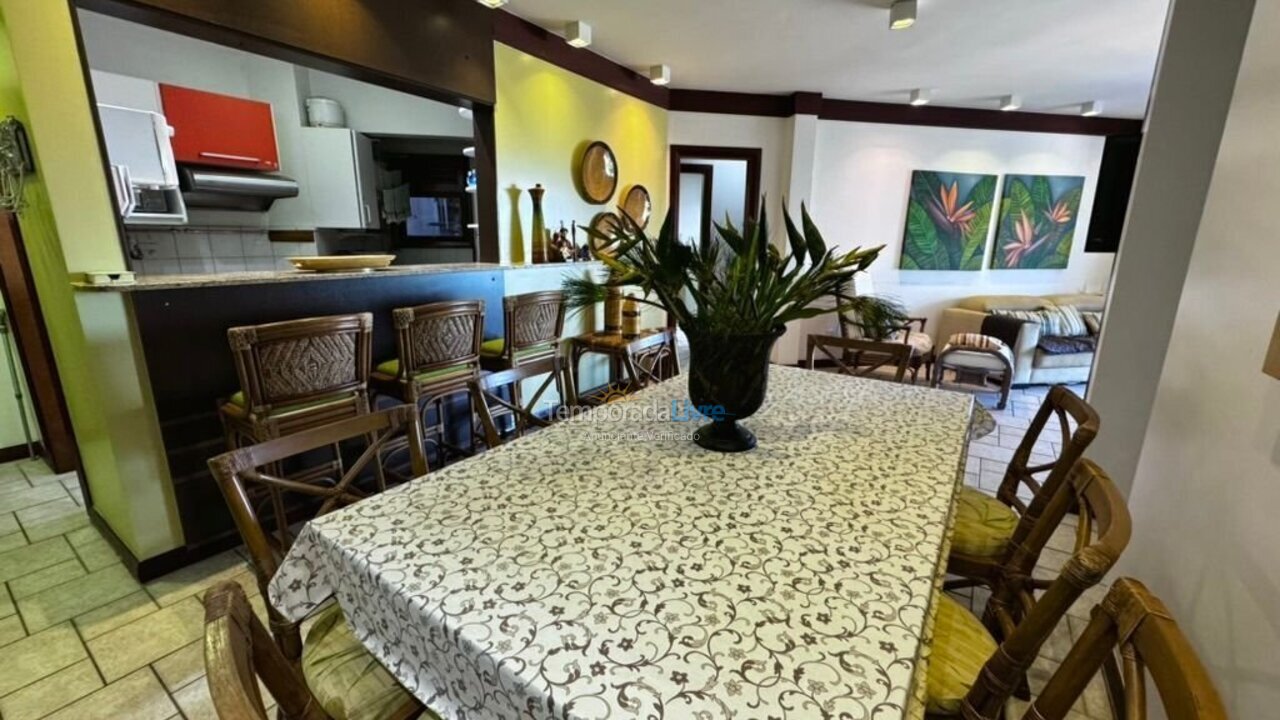 Apartment for vacation rental in Ubatuba (Praia Grande)