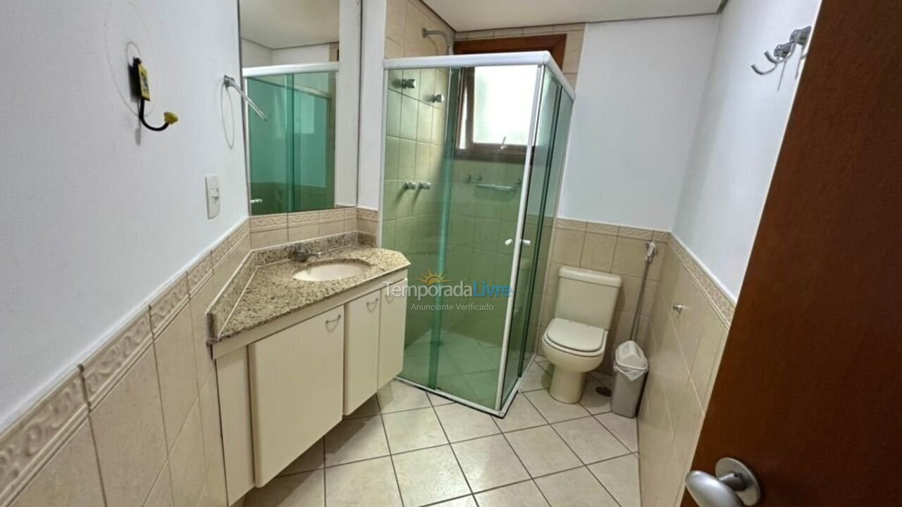 Apartamento para aluguel de temporada em Ubatuba (Praia Grande)