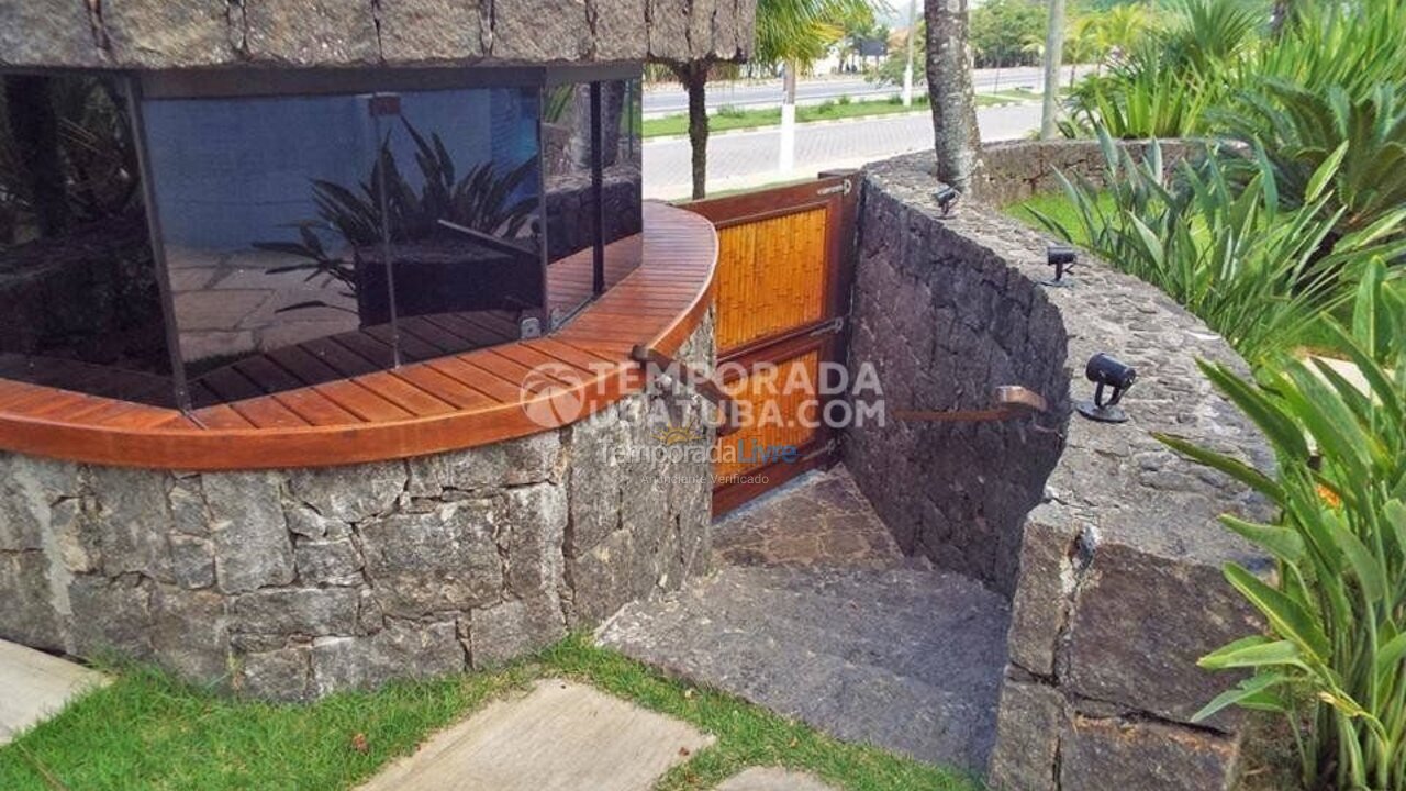 Apartamento para aluguel de temporada em Ubatuba (Praia Grande)