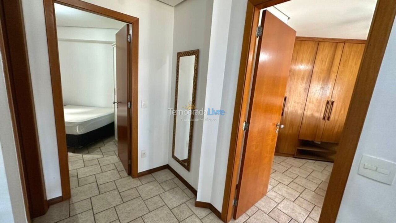 Apartamento para aluguel de temporada em Ubatuba (Praia Grande)