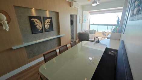 Precioso apartamento con vistas al mar.