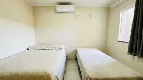 Beautiful Duplex 2 bedrooms 07 people in Praia de Mariscal with Pool