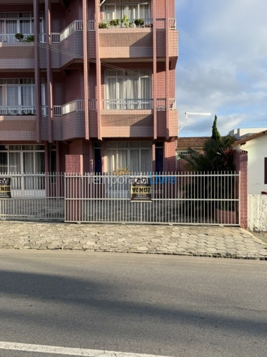 Apartamento para aluguel de temporada em São Francisco do Sul (Enseada)