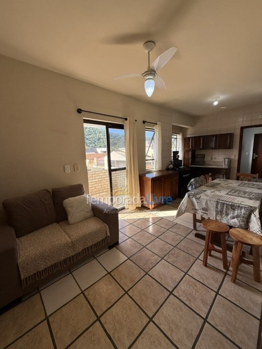 Apartamento para aluguel de temporada em São Francisco do Sul (Enseada)