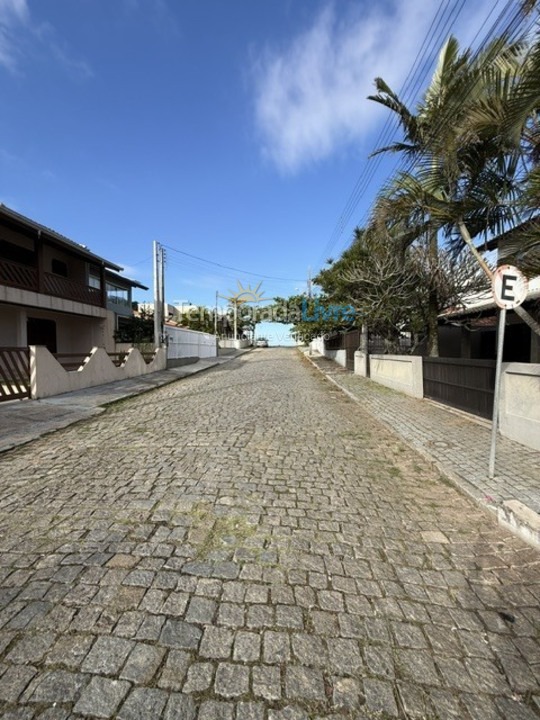Apartamento para aluguel de temporada em São Francisco do Sul (Enseada)