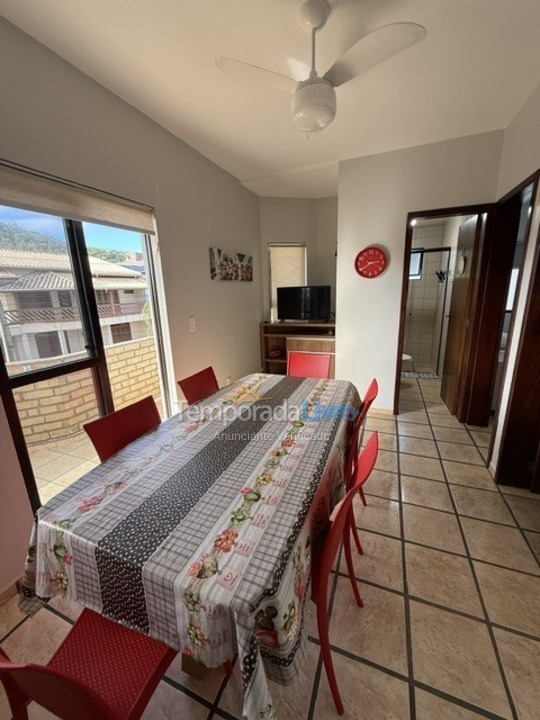 Apartamento para aluguel de temporada em São Francisco do Sul (Enseada)