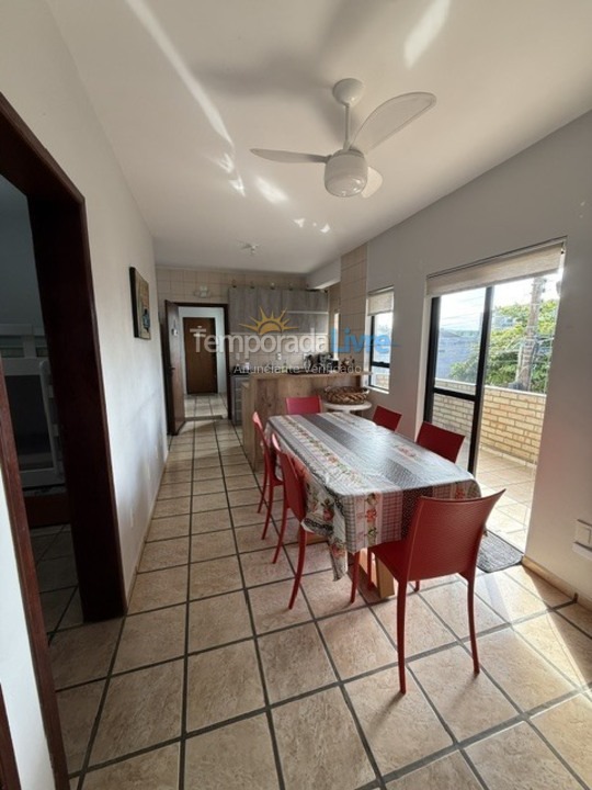 Apartamento para aluguel de temporada em São Francisco do Sul (Enseada)