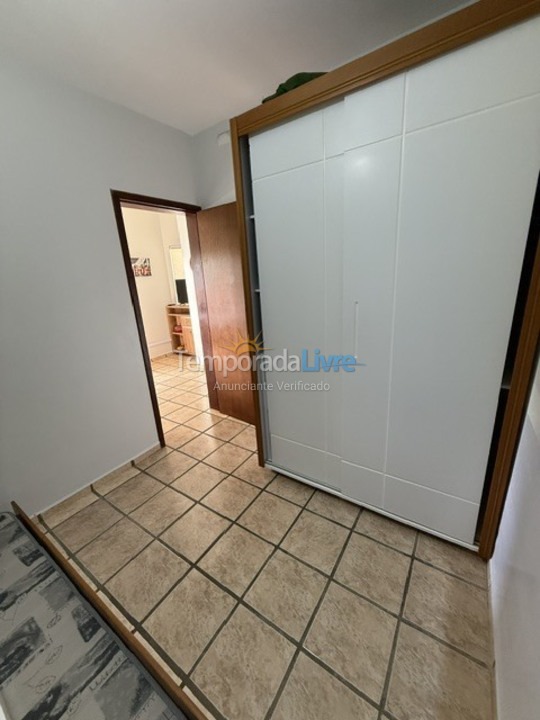 Apartamento para aluguel de temporada em São Francisco do Sul (Enseada)