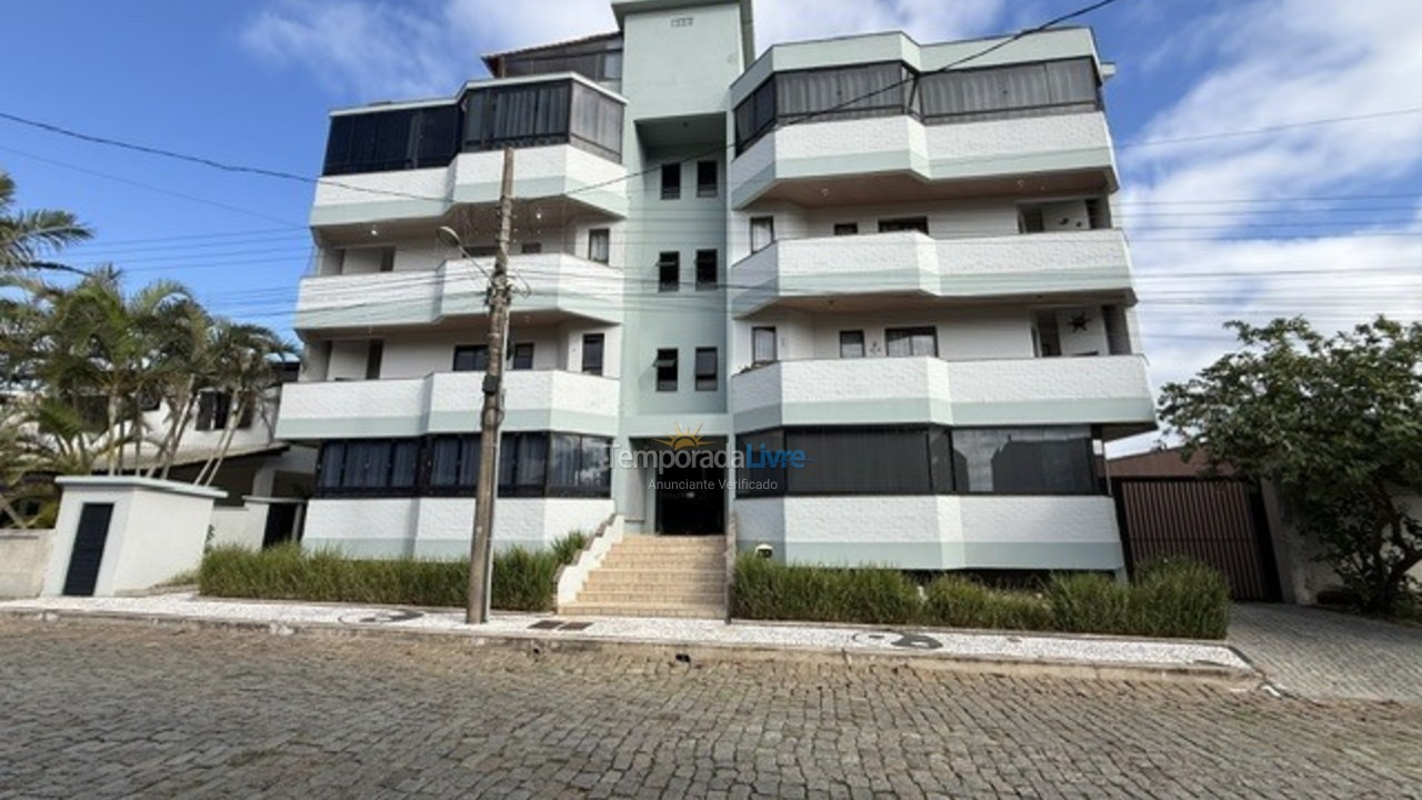 Apartamento para aluguel de temporada em São Francisco do Sul (Enseada)