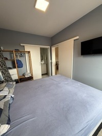 Beautiful Kitinete with AC, WI-FI, garage, 250m from Prainha