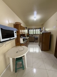 Magnífica casa, 1 suite con aire acondicionado, wifi, barbacoa, garaje cubierto.