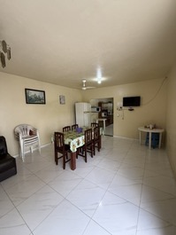 Magnífica casa, 1 suite con aire acondicionado, wifi, barbacoa, garaje cubierto.