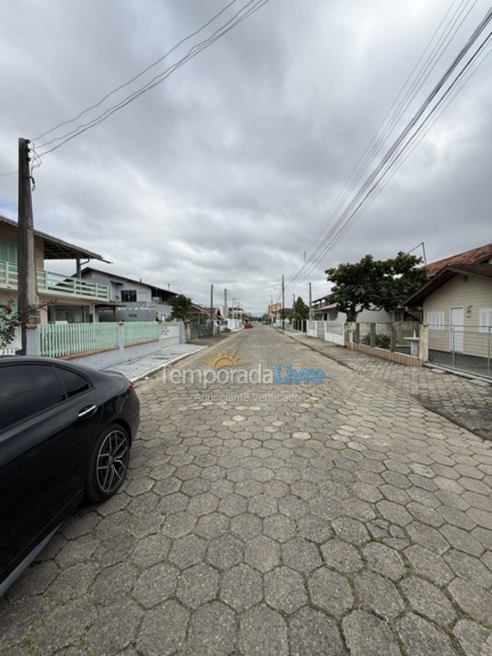 Casa para alquiler de vacaciones em São Francisco do Sul (Enseada)