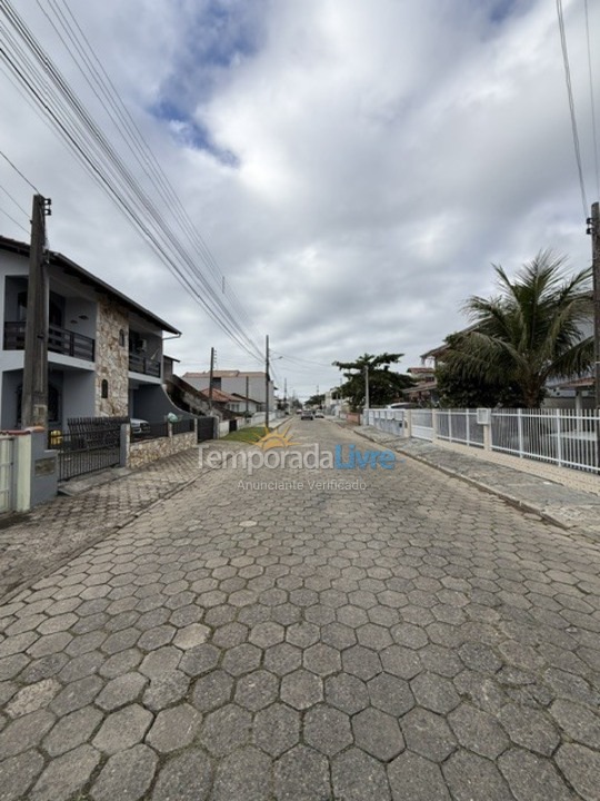 Casa para alquiler de vacaciones em São Francisco do Sul (Enseada)