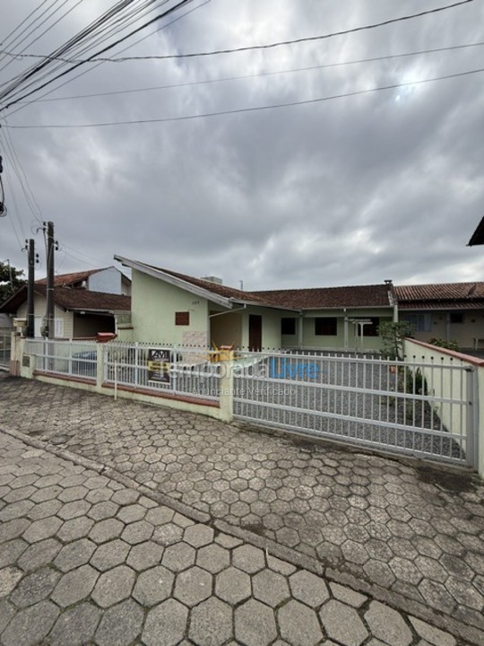 Casa para alquiler de vacaciones em São Francisco do Sul (Enseada)