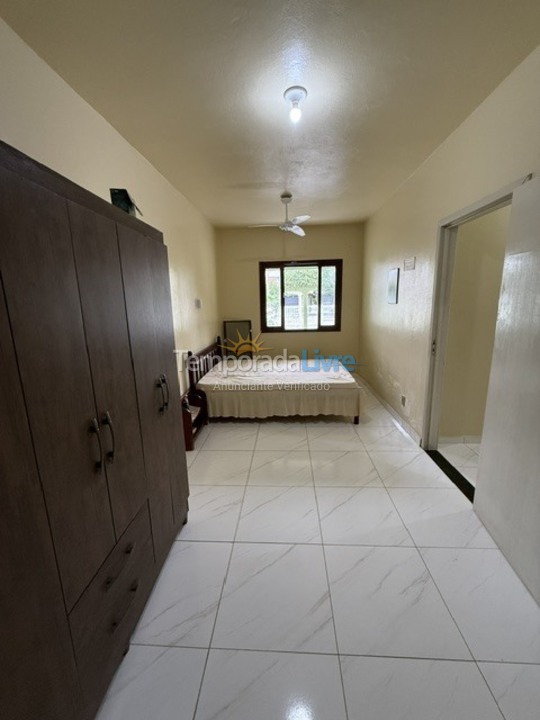 Casa para alquiler de vacaciones em São Francisco do Sul (Enseada)