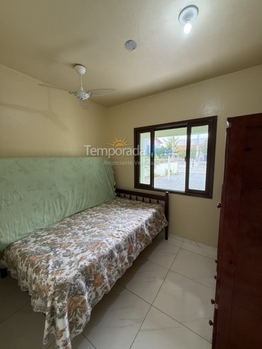 Casa para alquiler de vacaciones em São Francisco do Sul (Enseada)