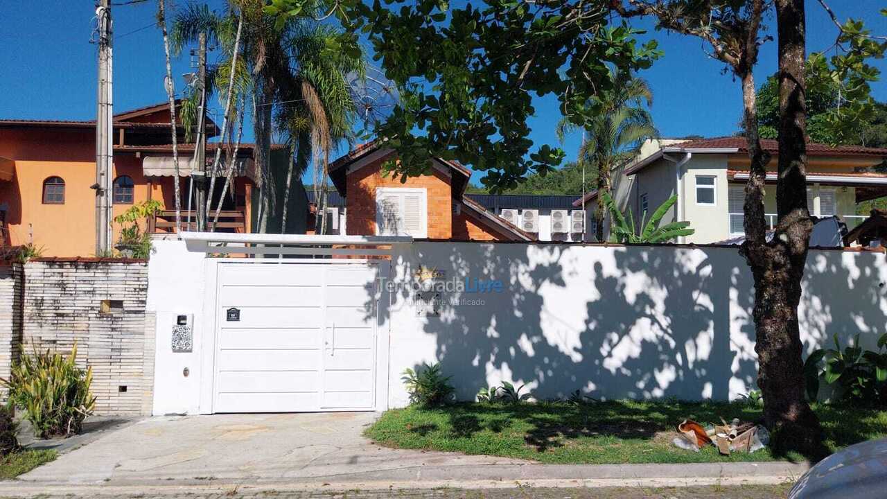 Casa para alquiler de vacaciones em São Sebastião (Juquehy)