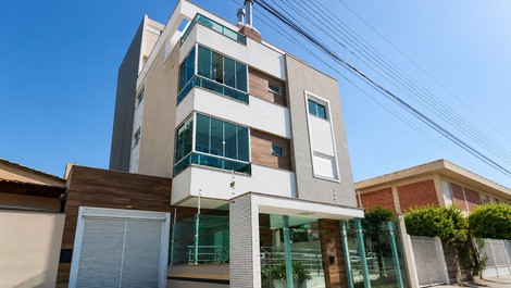 Beautiful penthouse with ocean views in Canasvieiras.