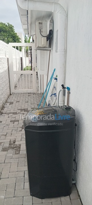 Casa para aluguel de temporada em Capão da Canoa (Zona Nova)