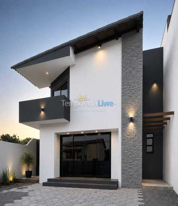 Casa para aluguel de temporada em Arraial do Cabo (Praia do Pontal)