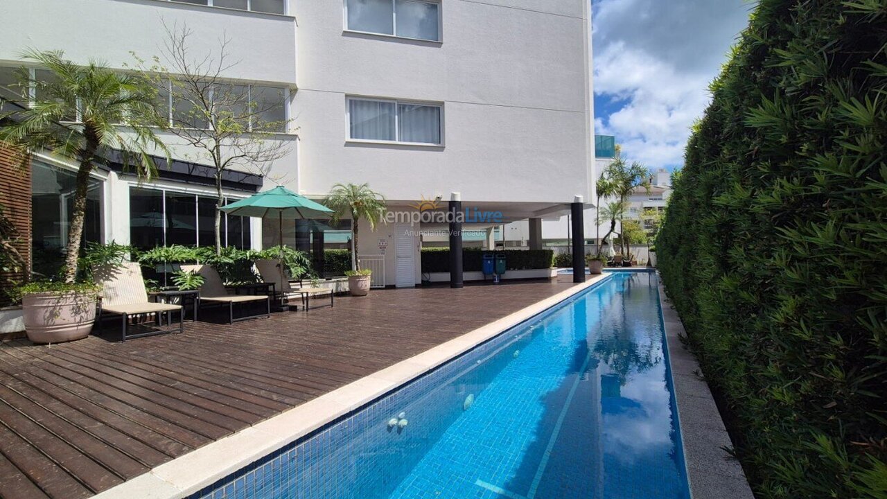 Apartamento para aluguel de temporada em Florianópolis (Jurere Tradicional)