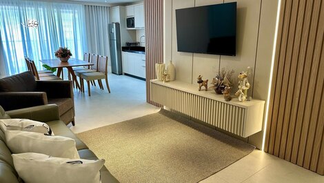 New apartment in Residencial Lumina with swimming pool.