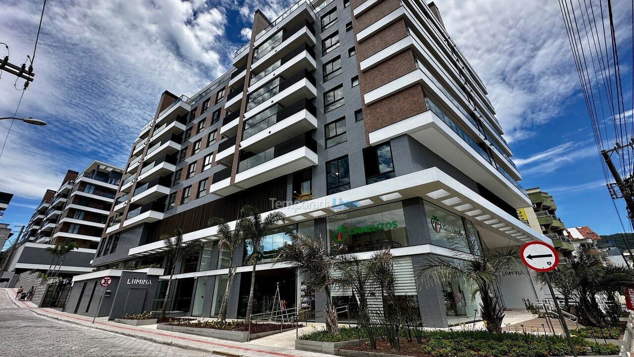 Apartment for vacation rental in Bombinhas (Praia de Bombas)