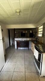 Se alquila casa completa por temporadas