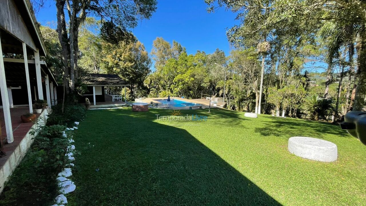 Ranch for vacation rental in Mogi das Cruzes (Vila Partenio)