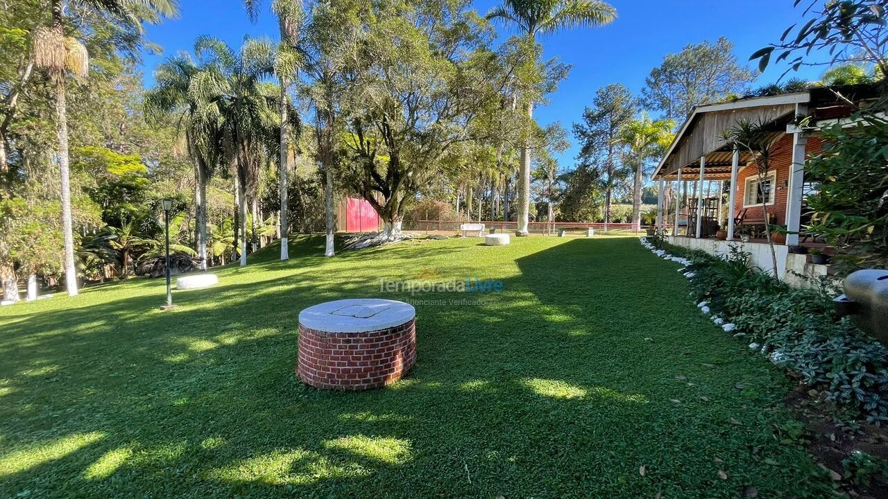 Ranch for vacation rental in Mogi das Cruzes (Vila Partenio)